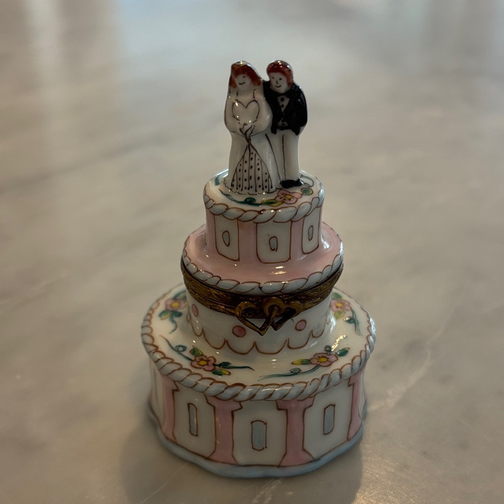 Limoges Pink and White Wedding Cake